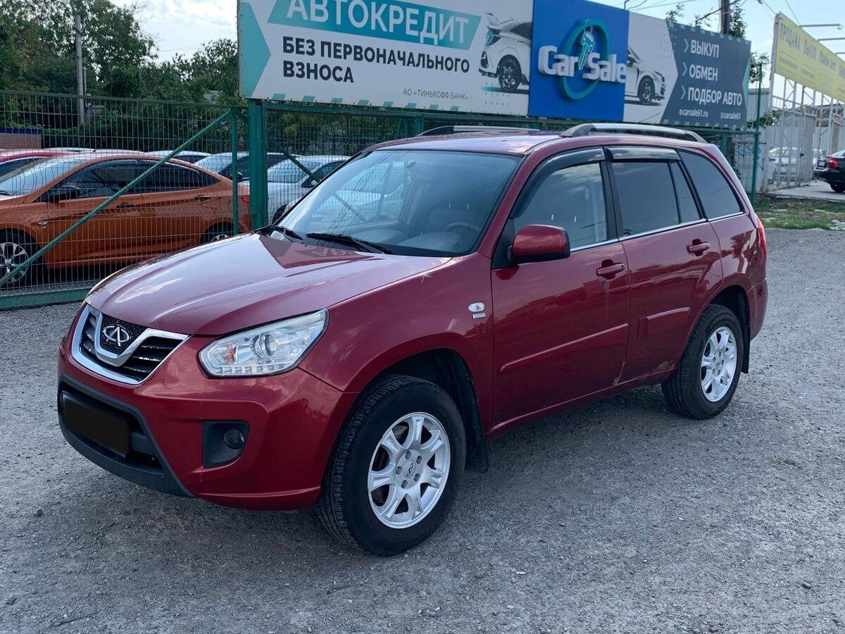 Chery Tiggo (T11) 2014 года с пробегом. Фото: #2
