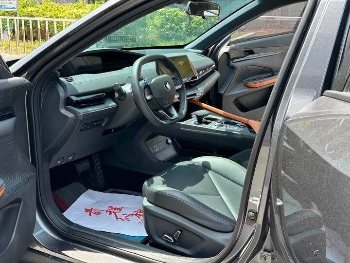 Changan UNI-V 2022 года с пробегом. Фото: #6