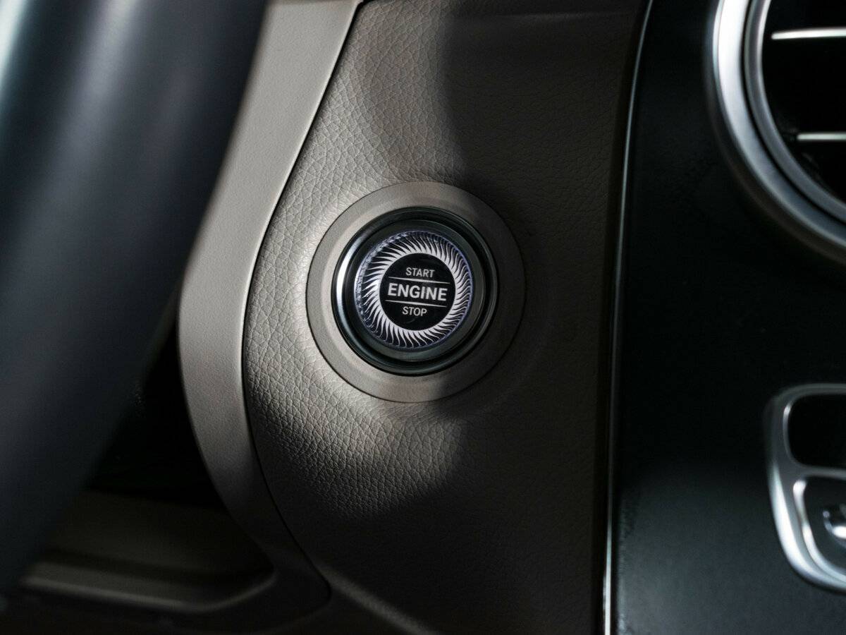 Mercedes-Benz GLC 2021 года с пробегом. Фото: #15