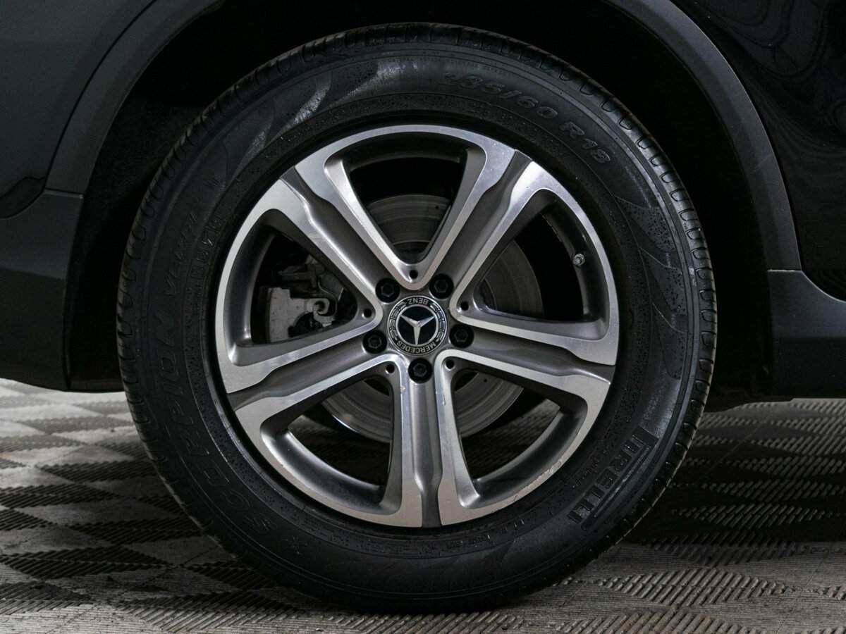 Mercedes-Benz GLC 2021 года с пробегом. Фото: #20