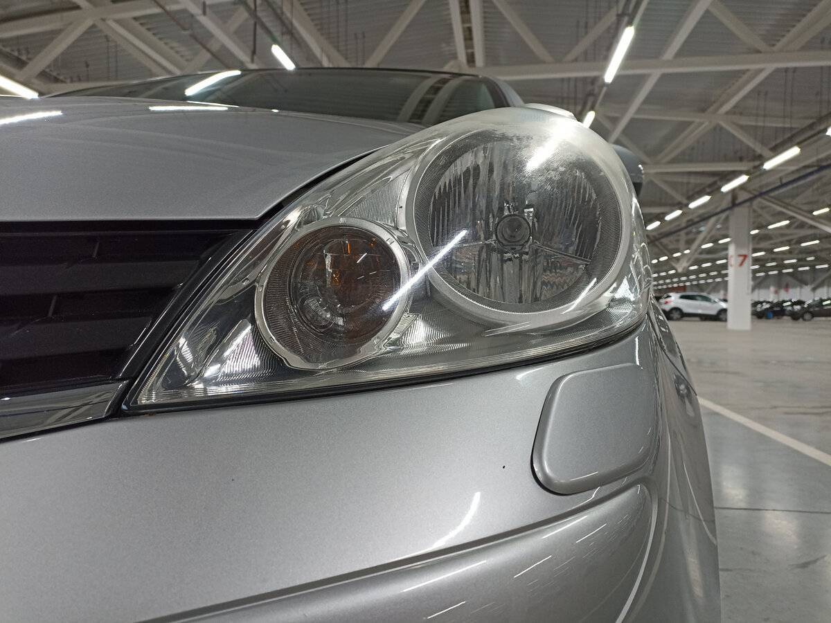 Nissan Note 2010 года с пробегом. Фото: #16