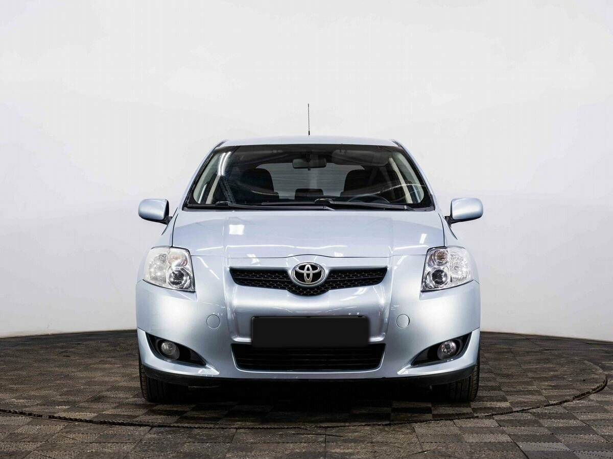 Toyota Auris 2008 года с пробегом. Фото: #1