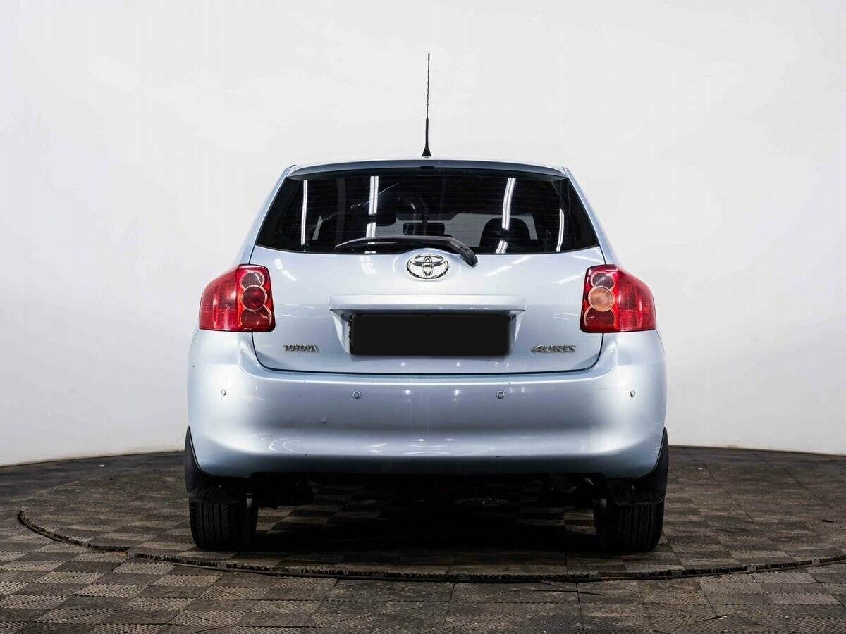 Toyota Auris 2008 года с пробегом. Фото: #4