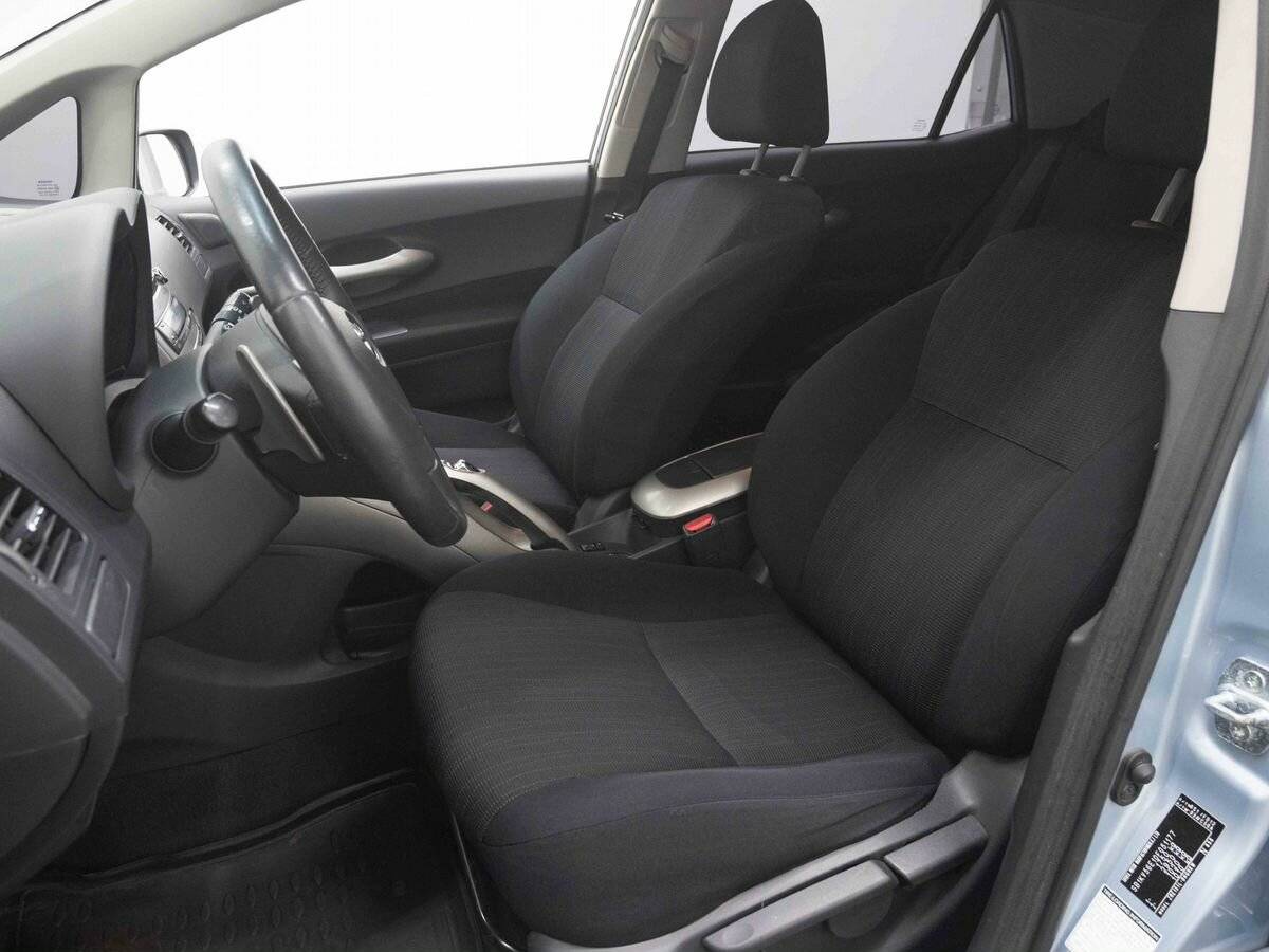 Toyota Auris 2008 года с пробегом. Фото: #8