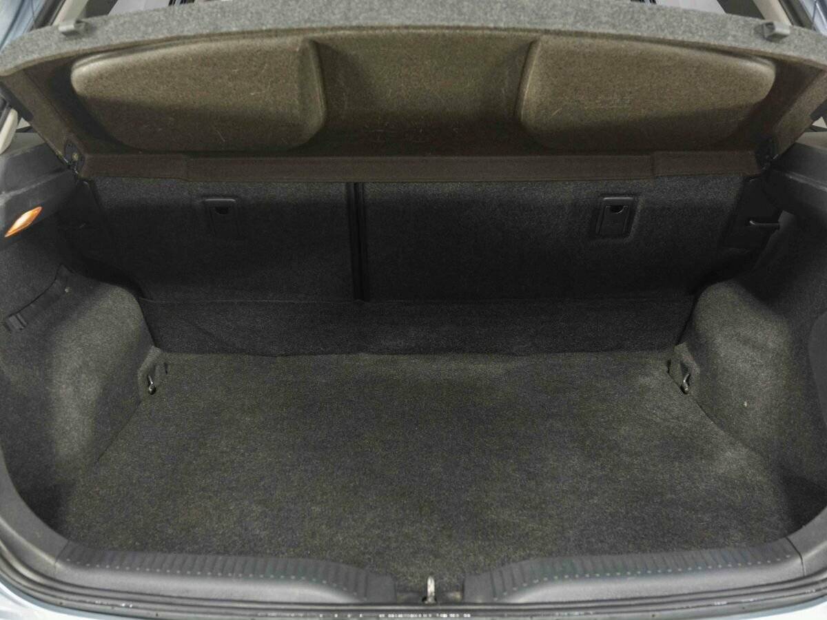 Toyota Auris 2008 года с пробегом. Фото: #20