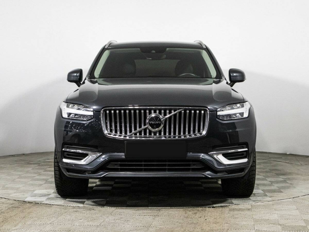 Volvo XC90 2019 года с пробегом. Фото: #1