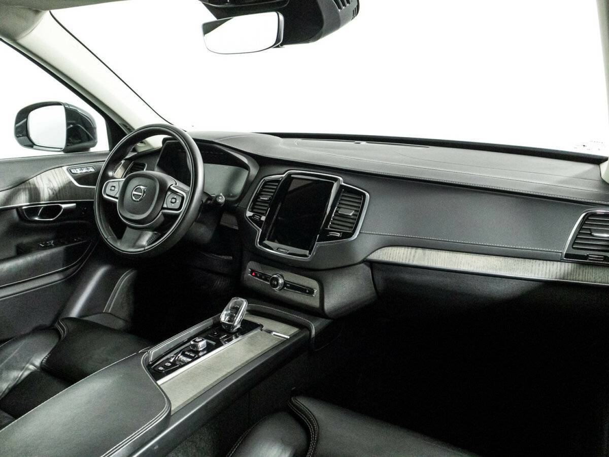 Volvo XC90 2019 года с пробегом. Фото: #6