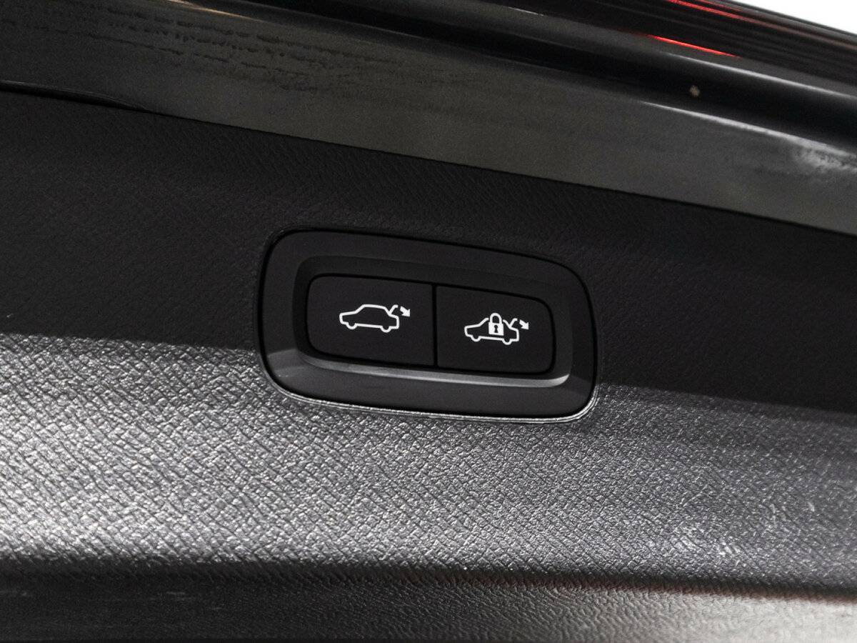 Volvo XC90 2019 года с пробегом. Фото: #13