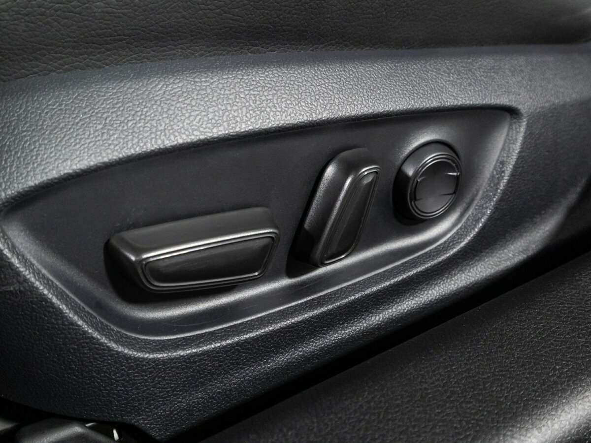 Toyota Camry 2022 года с пробегом. Фото: #14