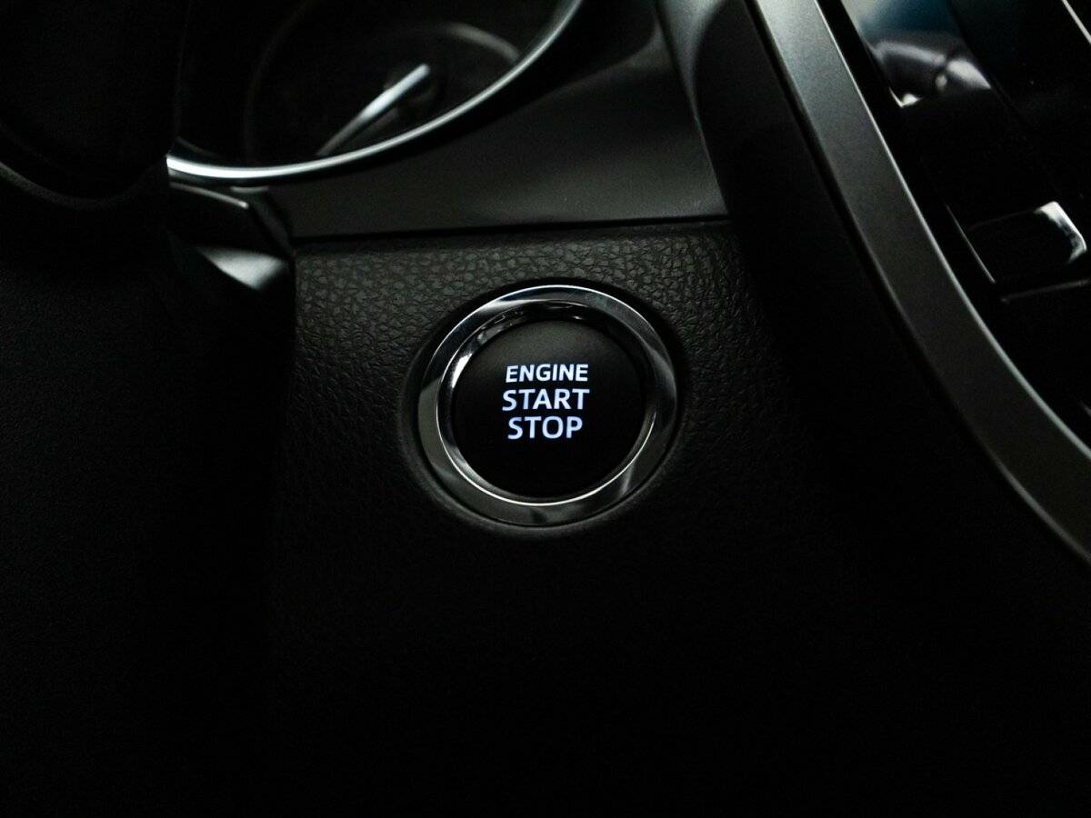 Toyota Camry 2022 года с пробегом. Фото: #17