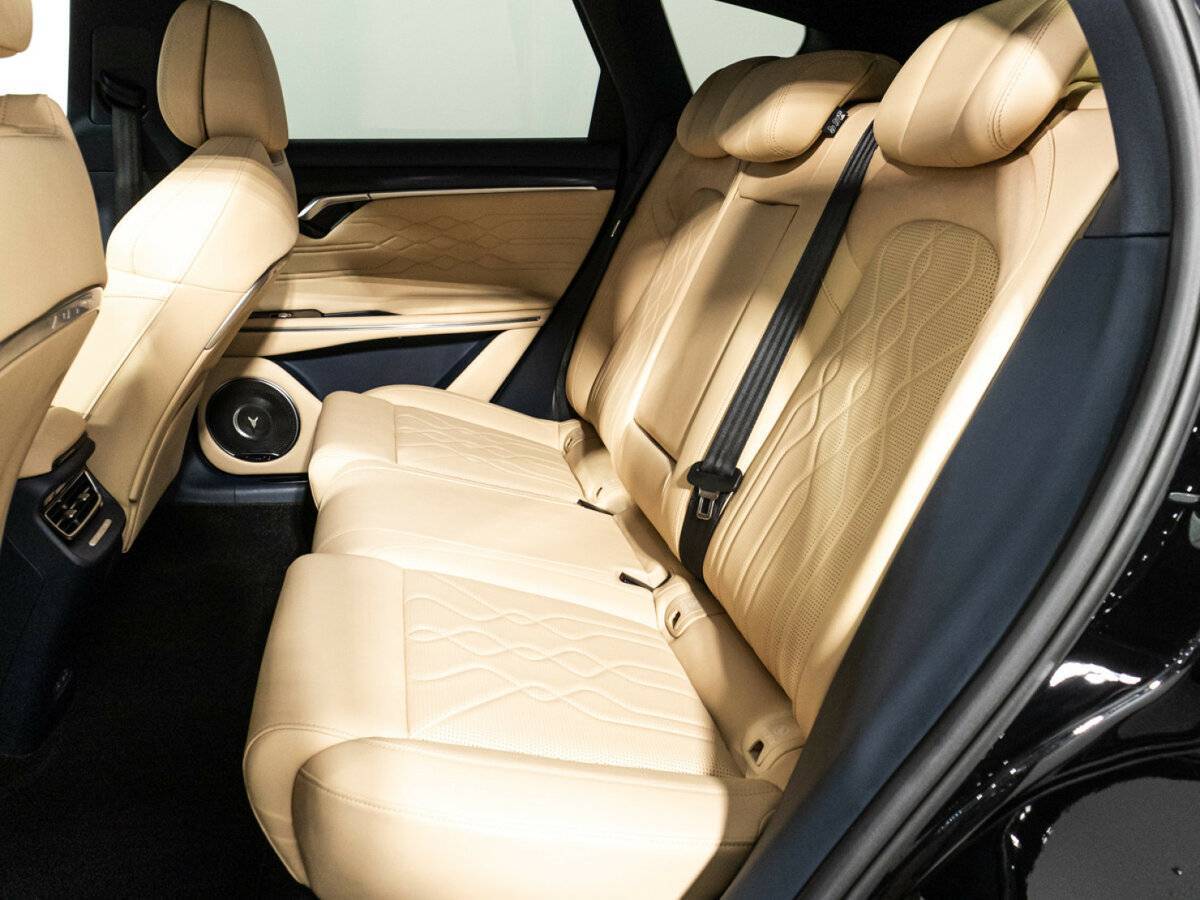 Voyah Free 2023 года с пробегом. Фото: #9