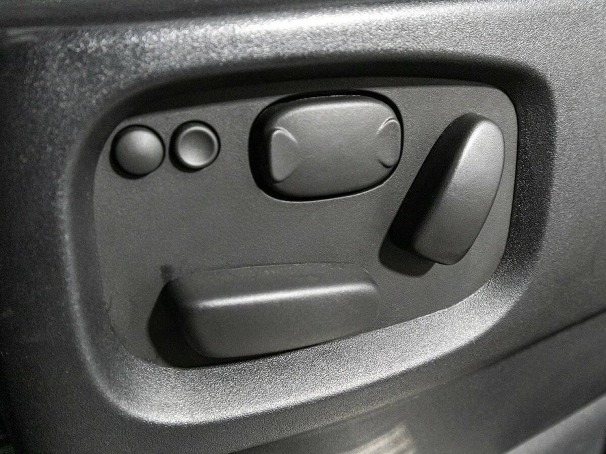 Land Rover Range Rover Sport 2010 года с пробегом. Фото: #14