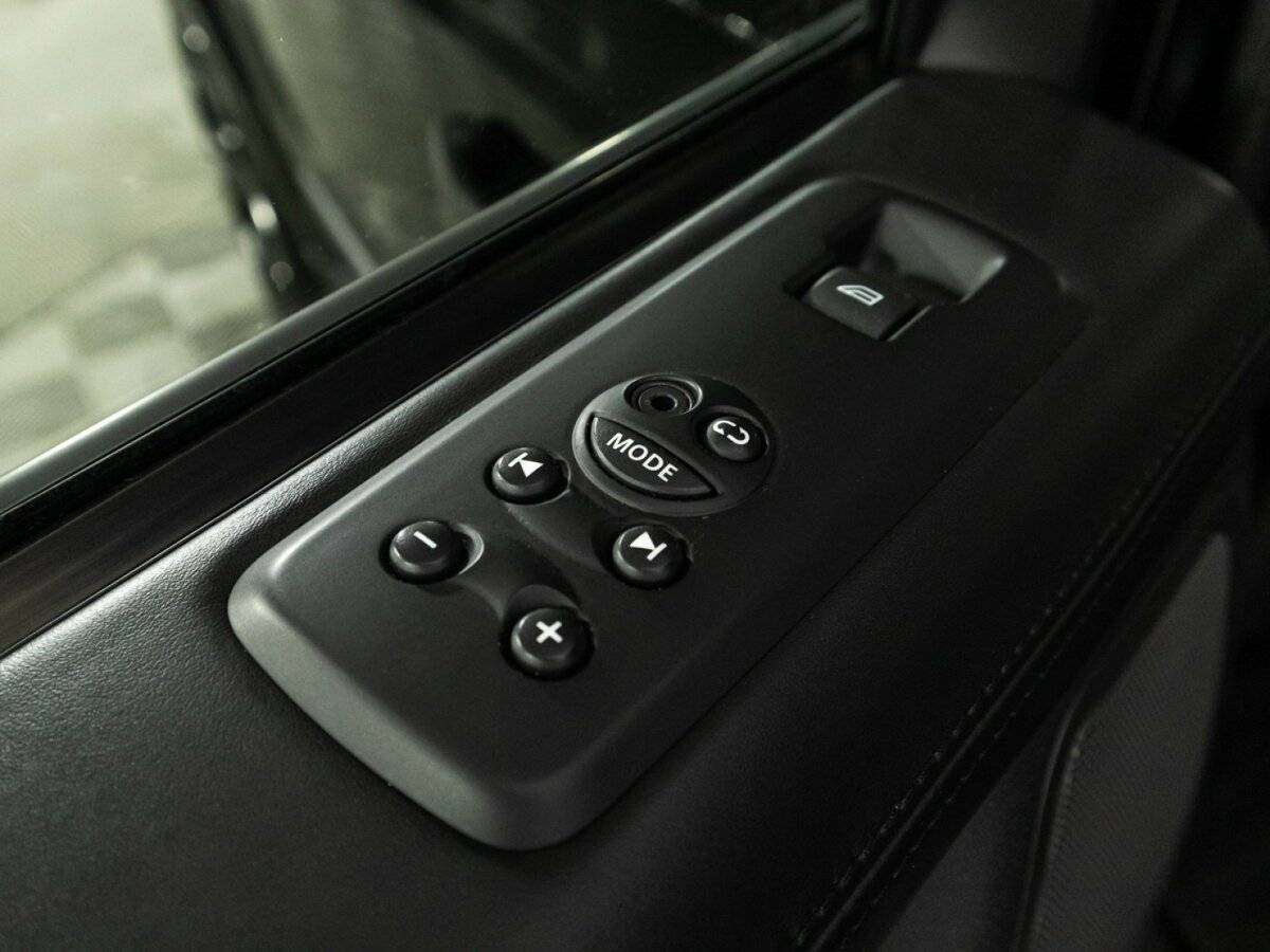 Land Rover Range Rover Sport 2010 года с пробегом. Фото: #28