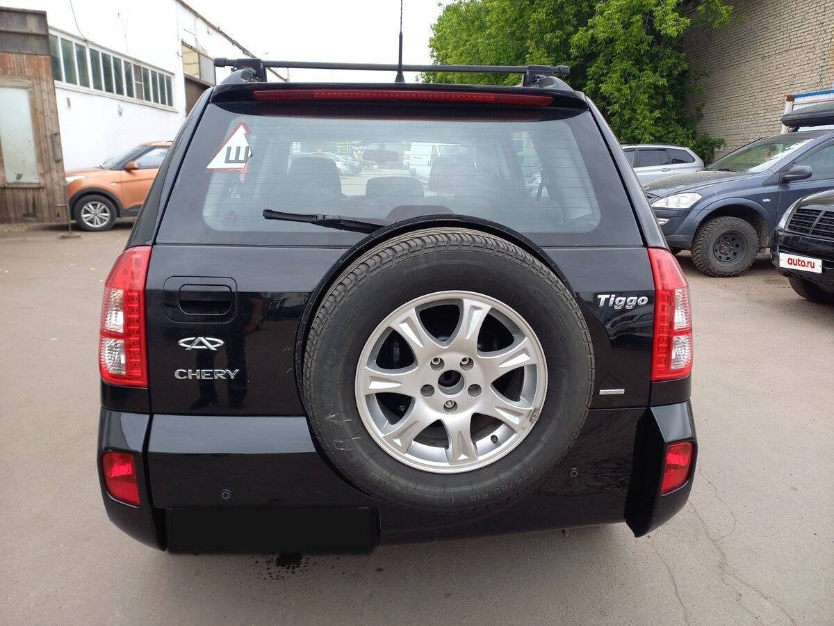 Chery Tiggo (T11) 2013 года с пробегом. Фото: #3