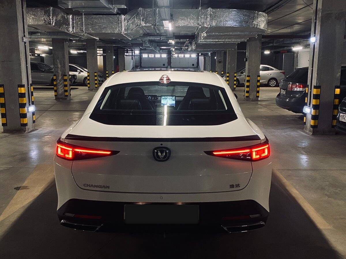 Changan Lamore 2023 года с пробегом. Фото: #3