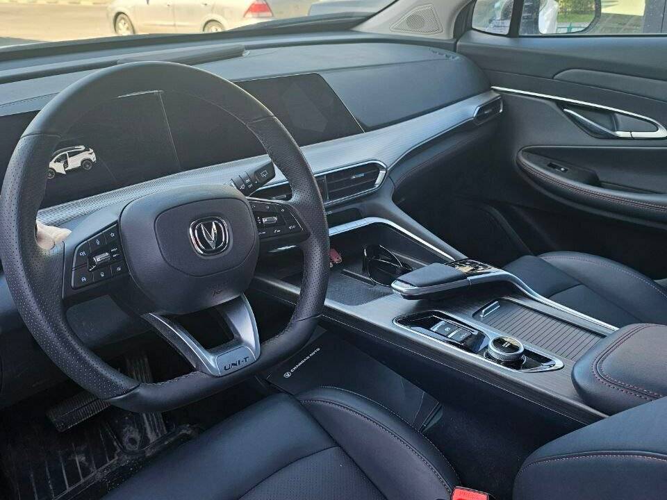 Changan UNI-T 2024 года с пробегом. Фото: #2