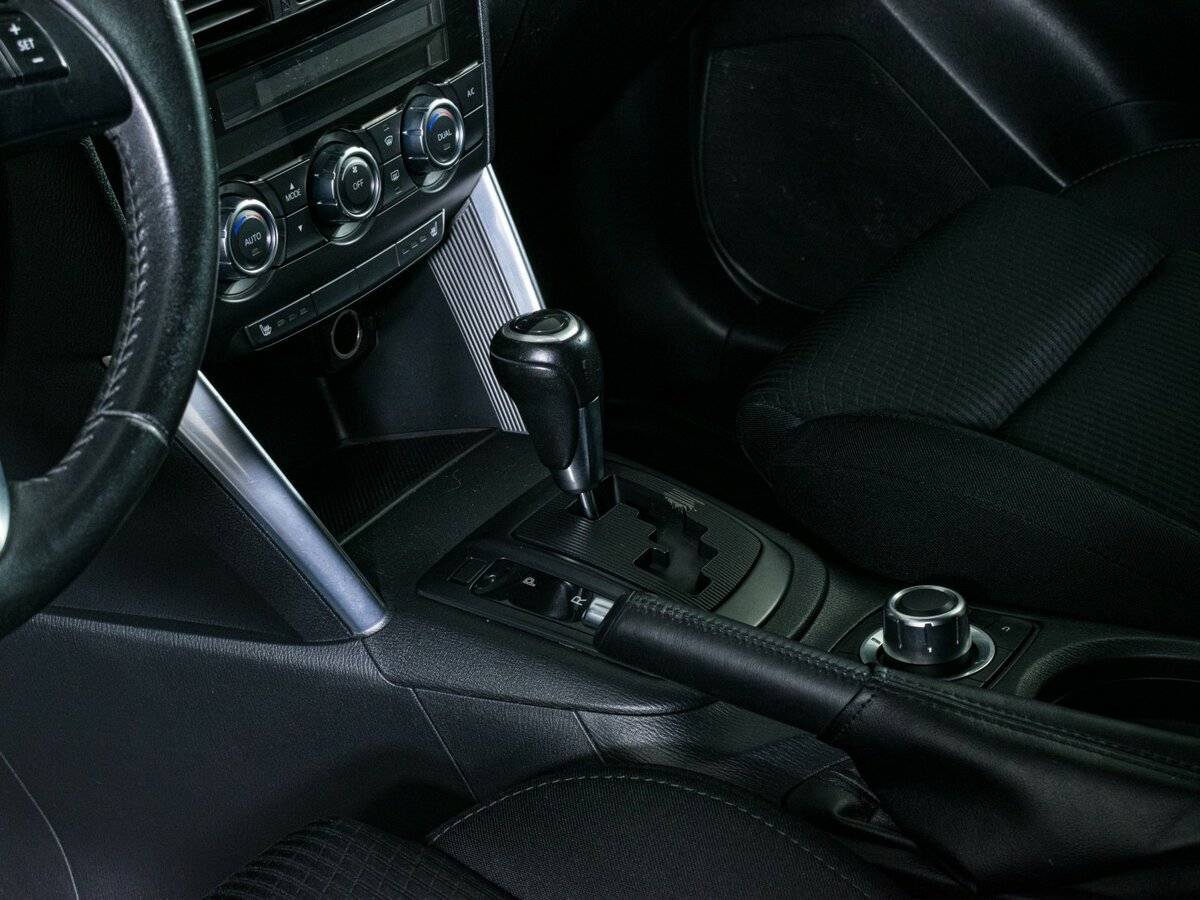 Б/У Мазда Ц-Икс-5 2012 года. Фото: #13