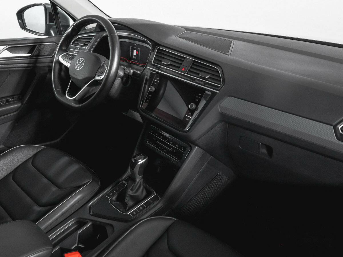 Volkswagen Tiguan 2021 года с пробегом. Фото: #8