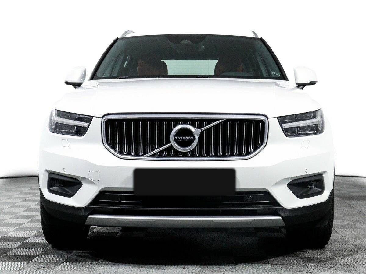 Volvo XC40 2020 года с пробегом. Фото: #1