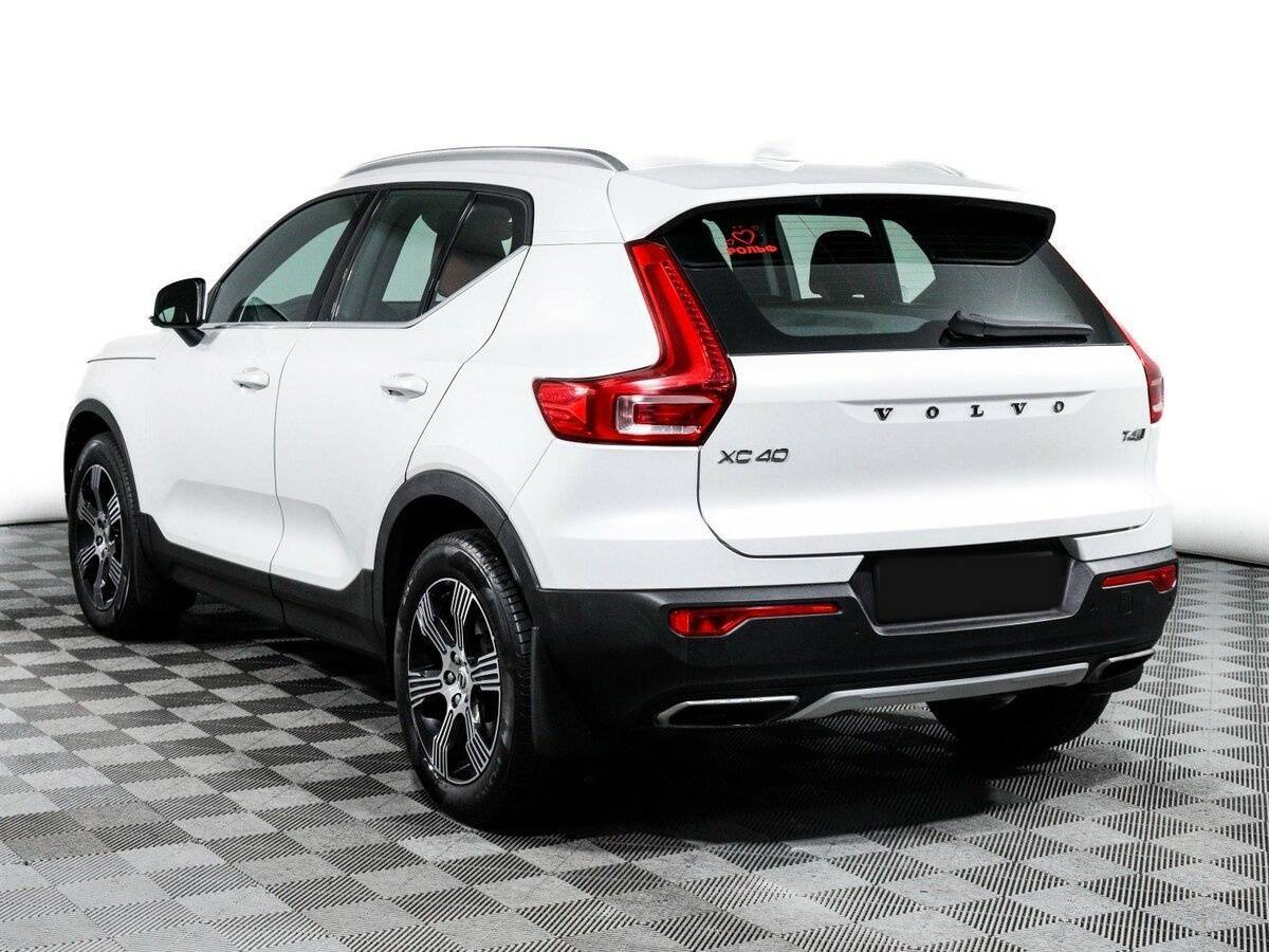 Volvo XC40 2020 года с пробегом. Фото: #6