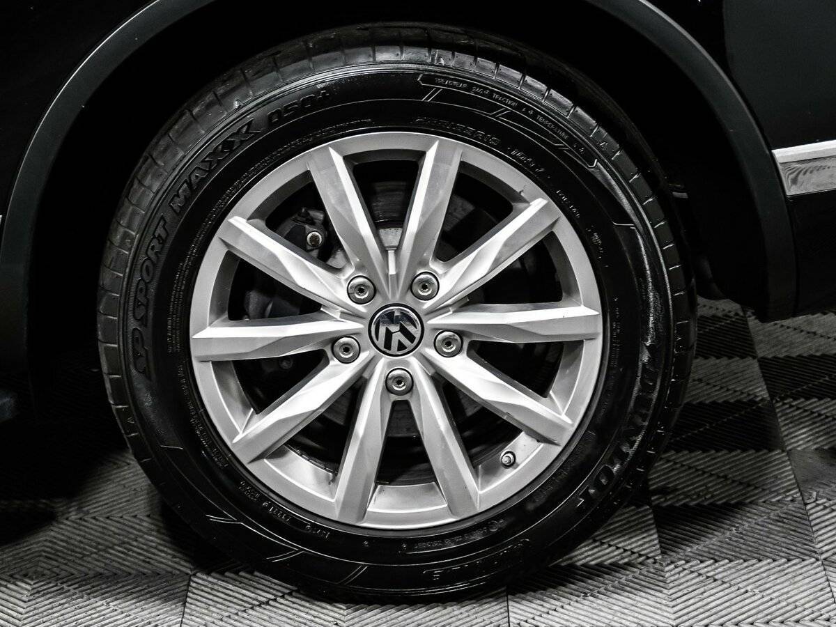 Volkswagen Touareg 2015 года с пробегом. Фото: #13