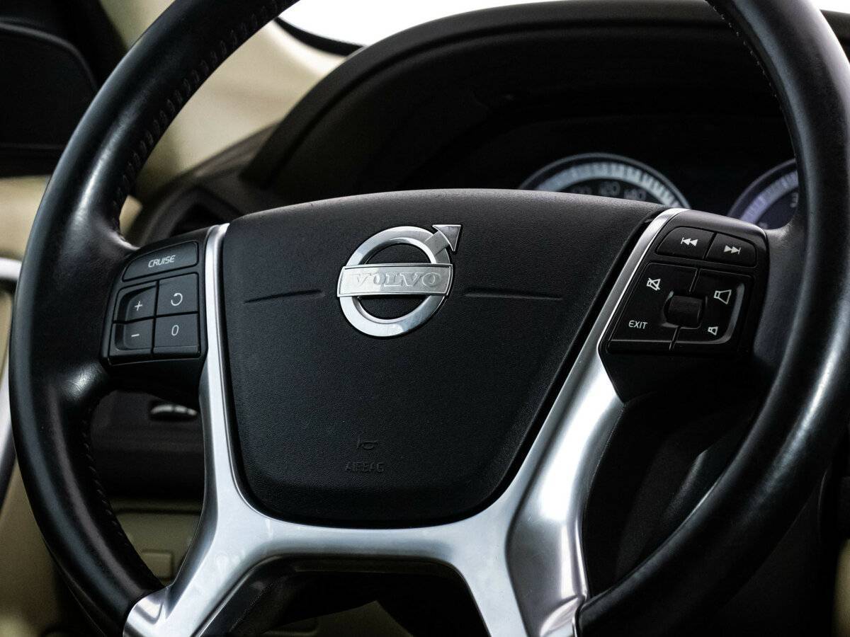 Volvo XC60 2011 года с пробегом. Фото: #9