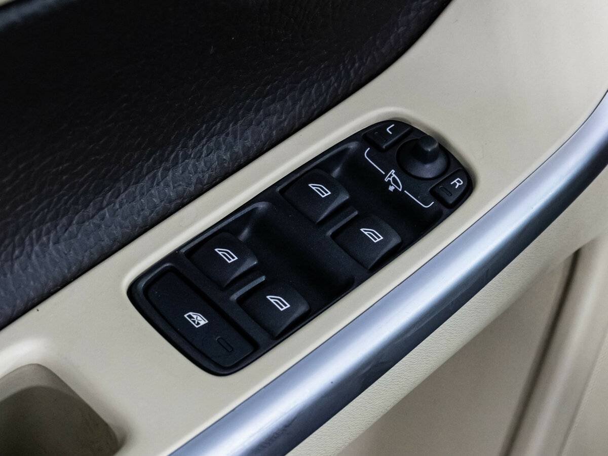 Volvo XC60 2011 года с пробегом. Фото: #14