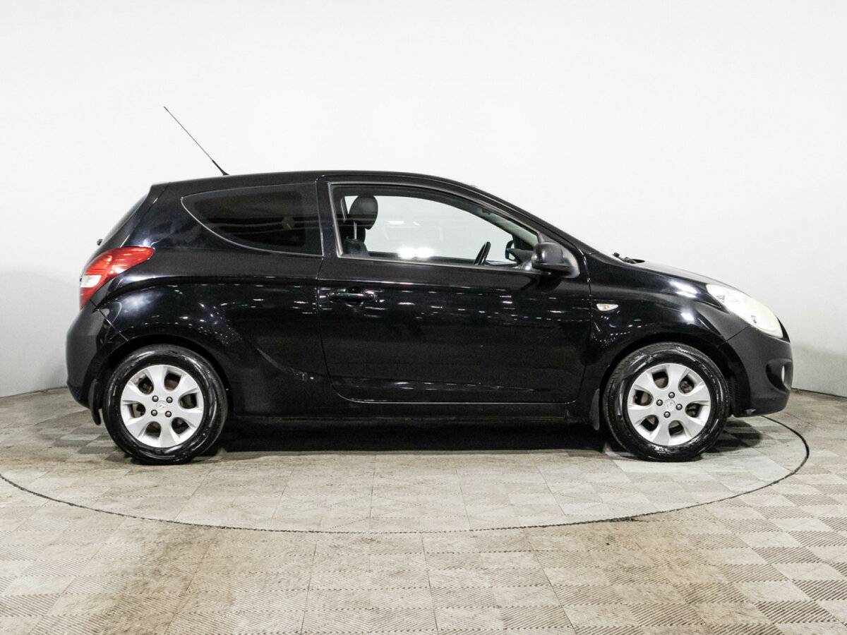 Hyundai i20 2009 года с пробегом. Фото: #3