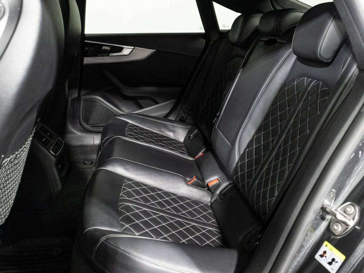 Audi A5 2020 года с пробегом. Фото: #9