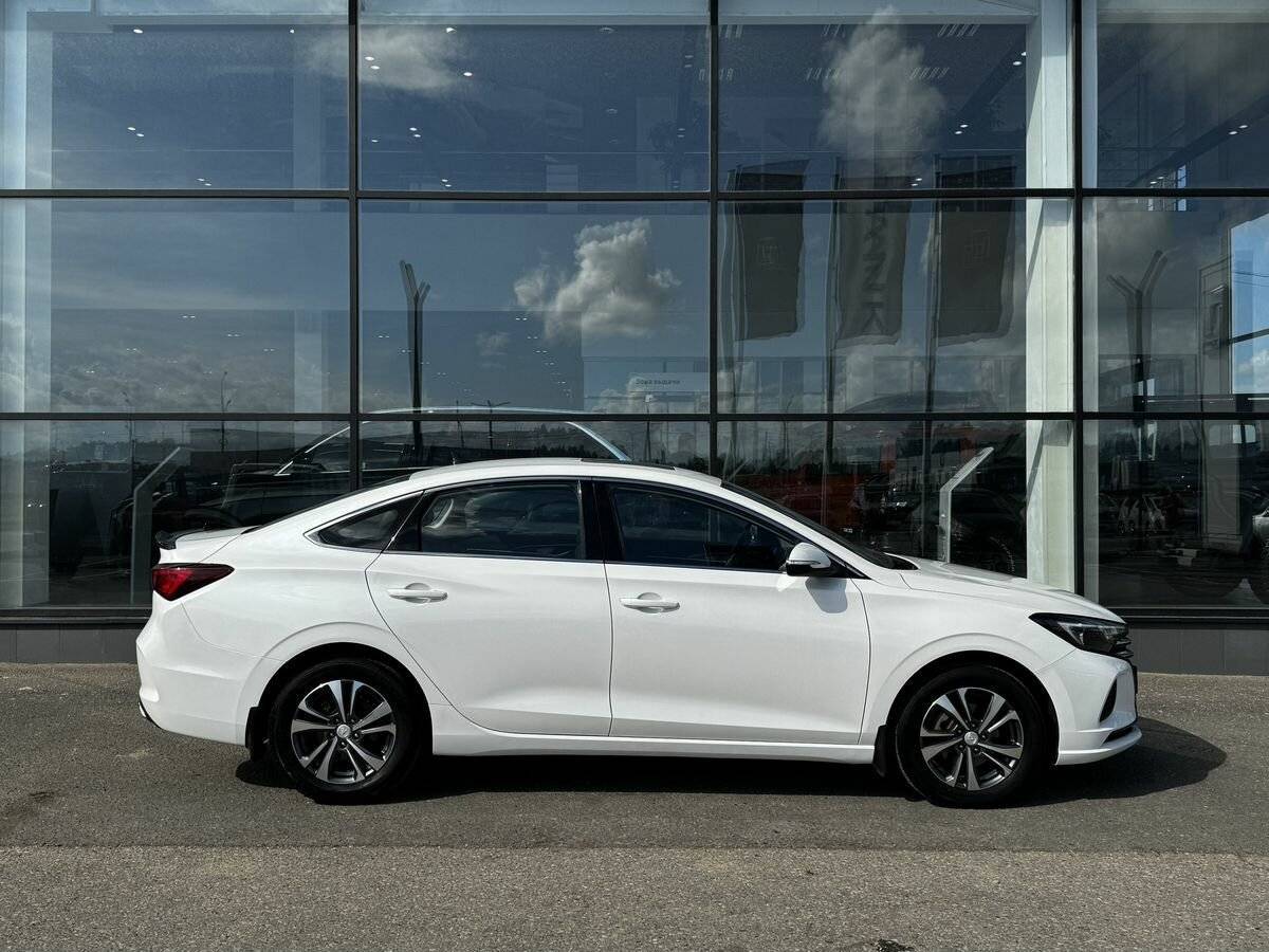 Changan Eado Plus 2023 года с пробегом. Фото: #3