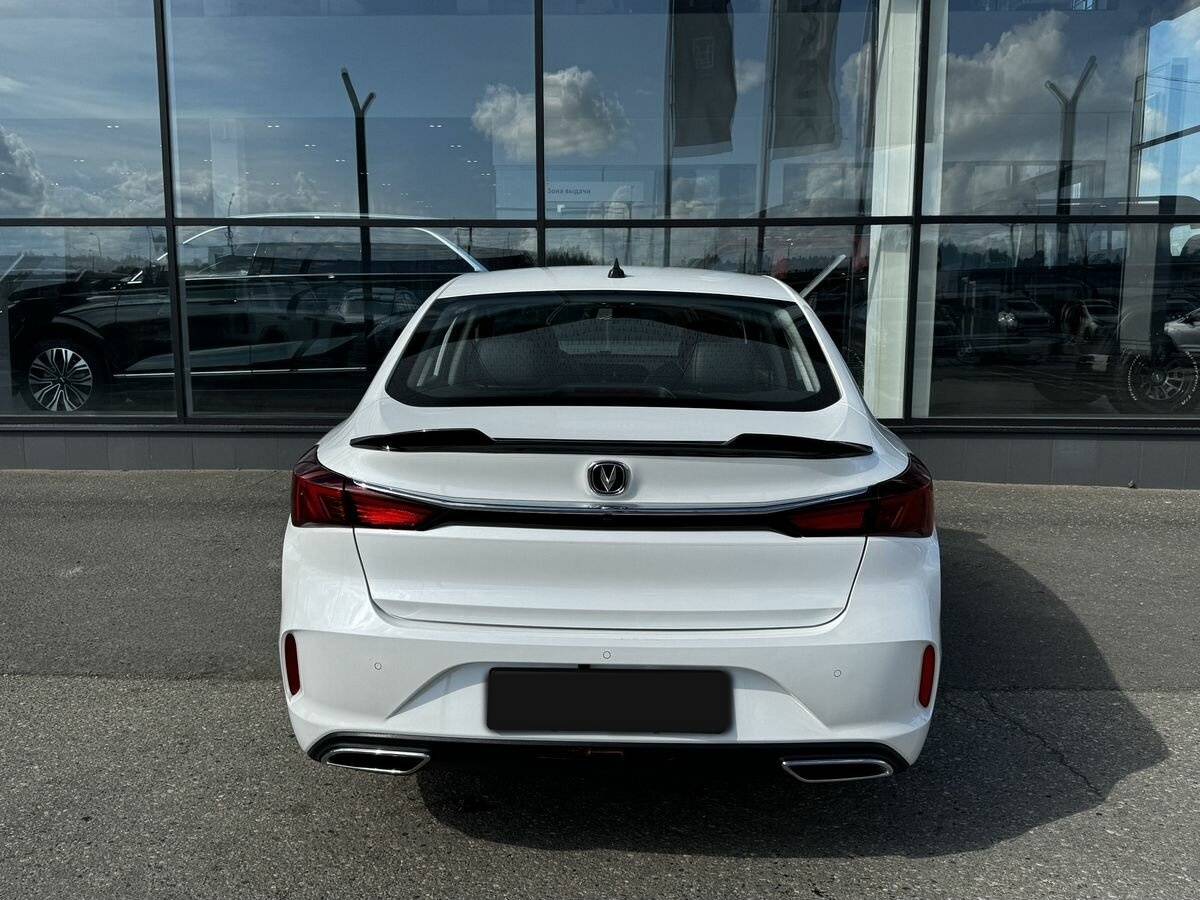 Changan Eado Plus 2023 года с пробегом. Фото: #4