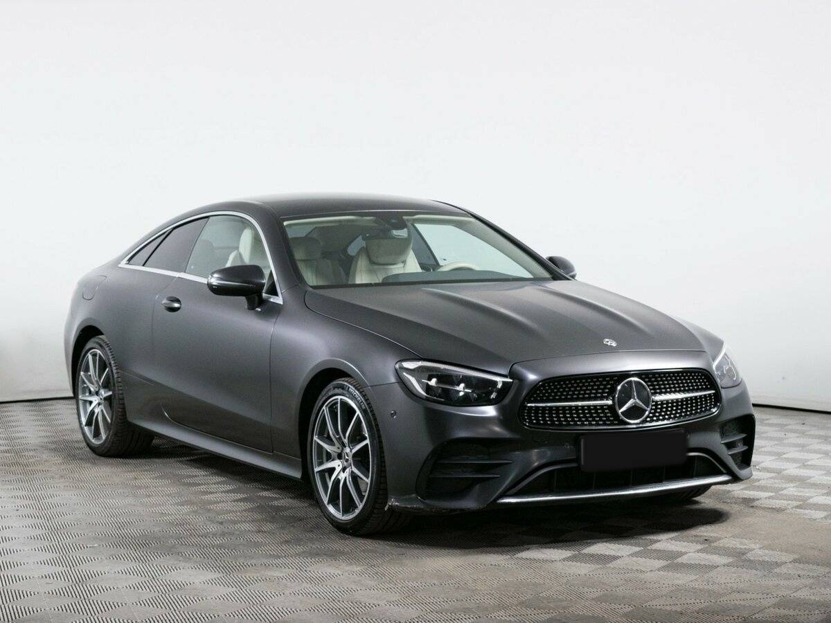 Mercedes-Benz E-Класс 2021 года с пробегом. Фото: #2