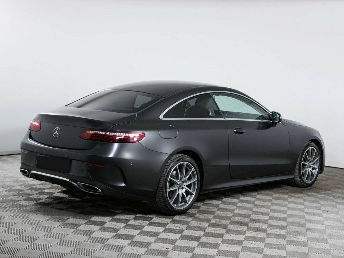 Mercedes-Benz E-Класс 2021 года с пробегом. Фото: #3