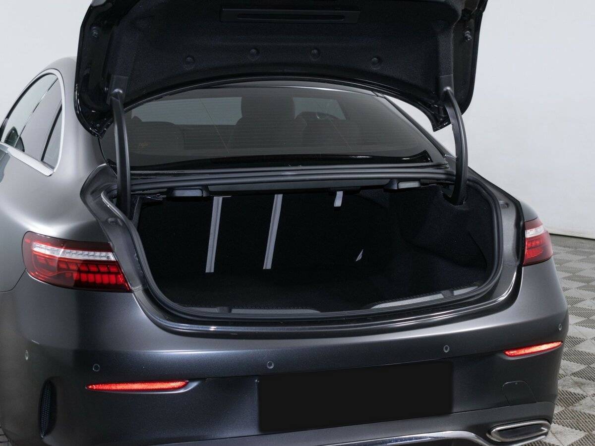 Mercedes-Benz E-Класс 2021 года с пробегом. Фото: #6