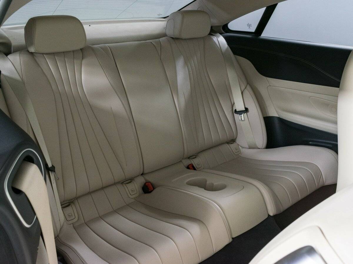 Mercedes-Benz E-Класс 2021 года с пробегом. Фото: #9