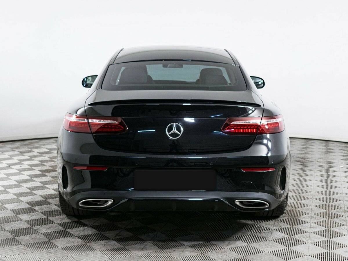 Mercedes-Benz E-Класс 2021 года с пробегом. Фото: #4