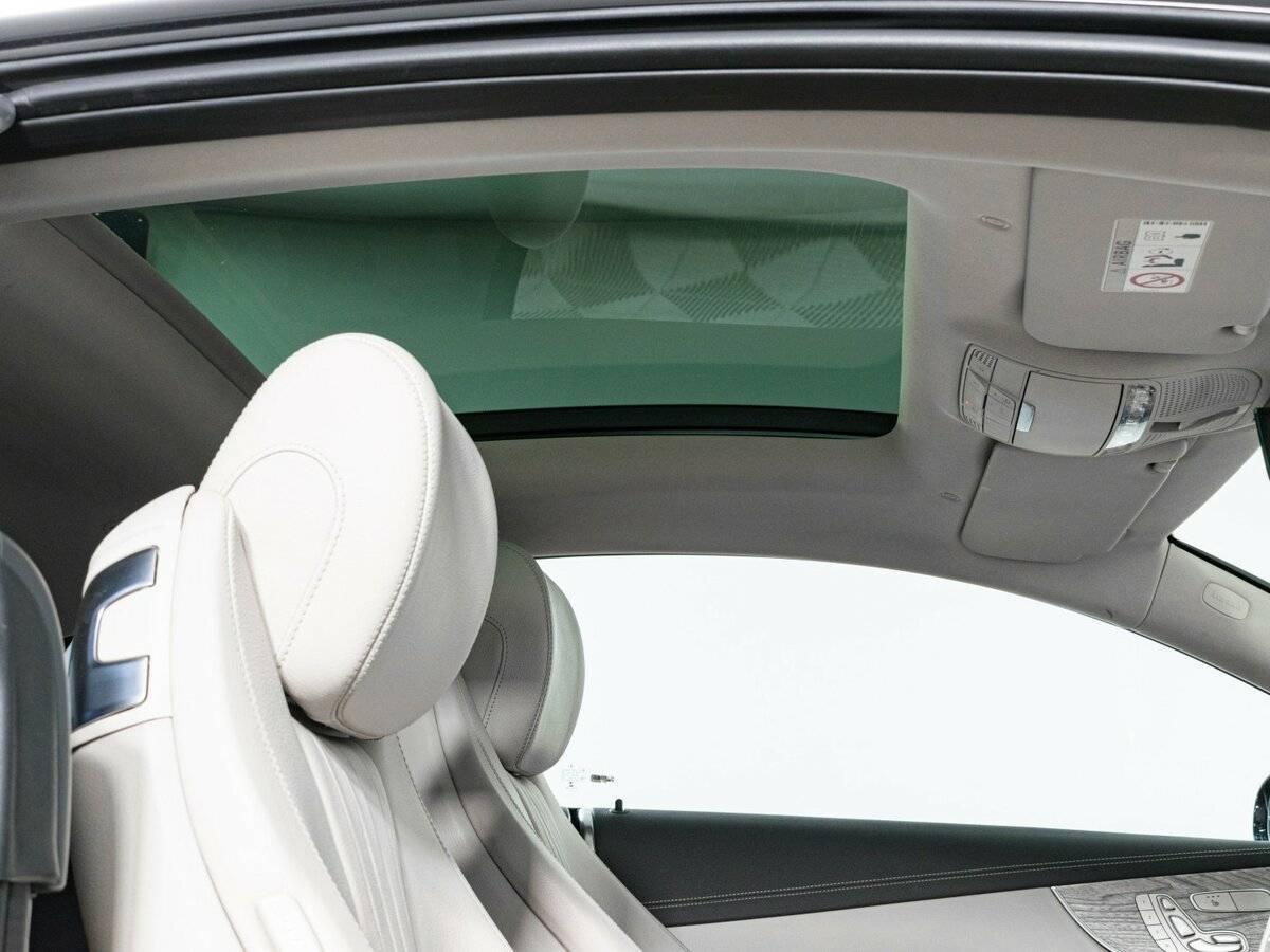 Mercedes-Benz E-Класс 2021 года с пробегом. Фото: #9