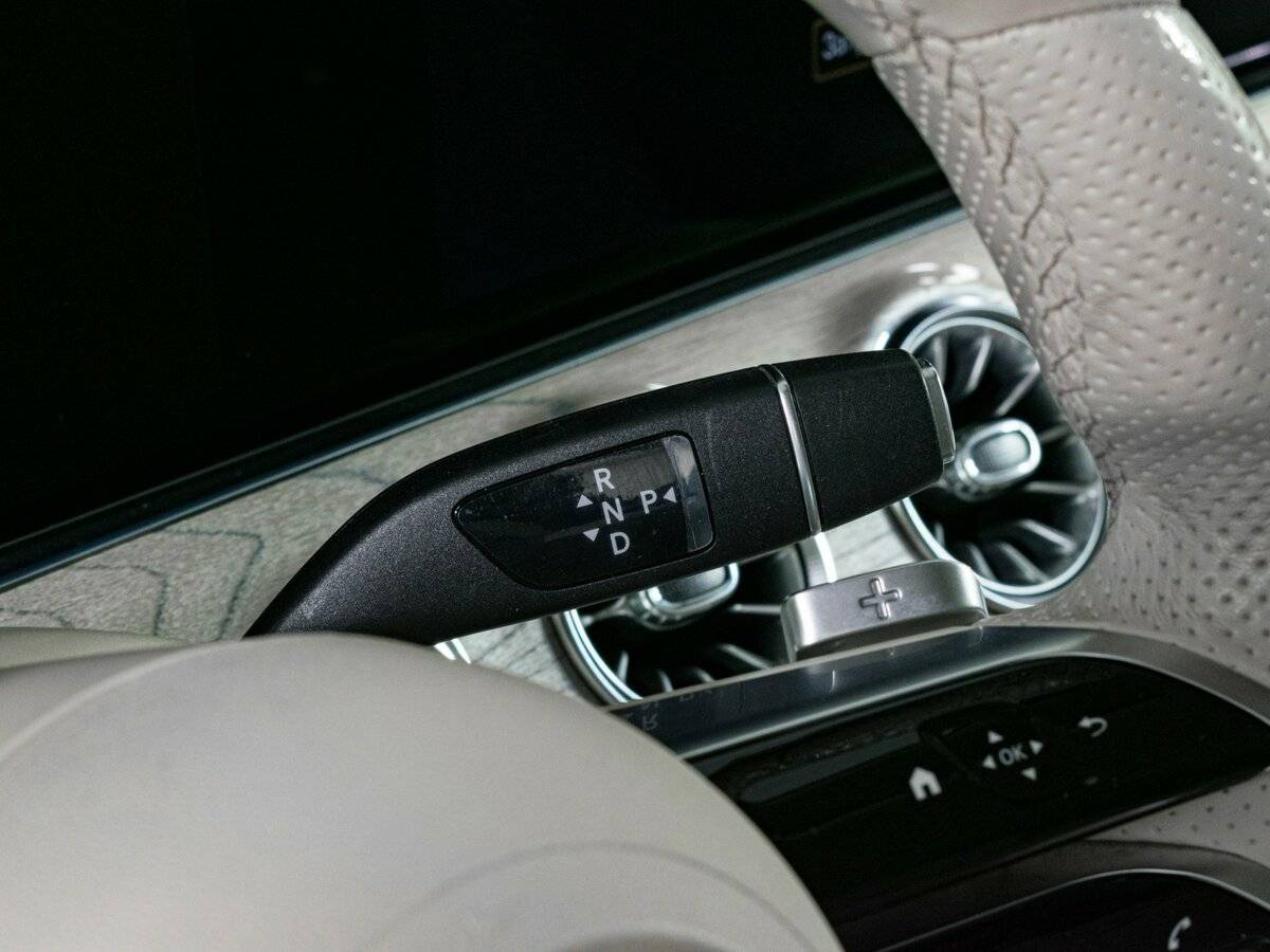 Mercedes-Benz E-Класс 2021 года с пробегом. Фото: #12