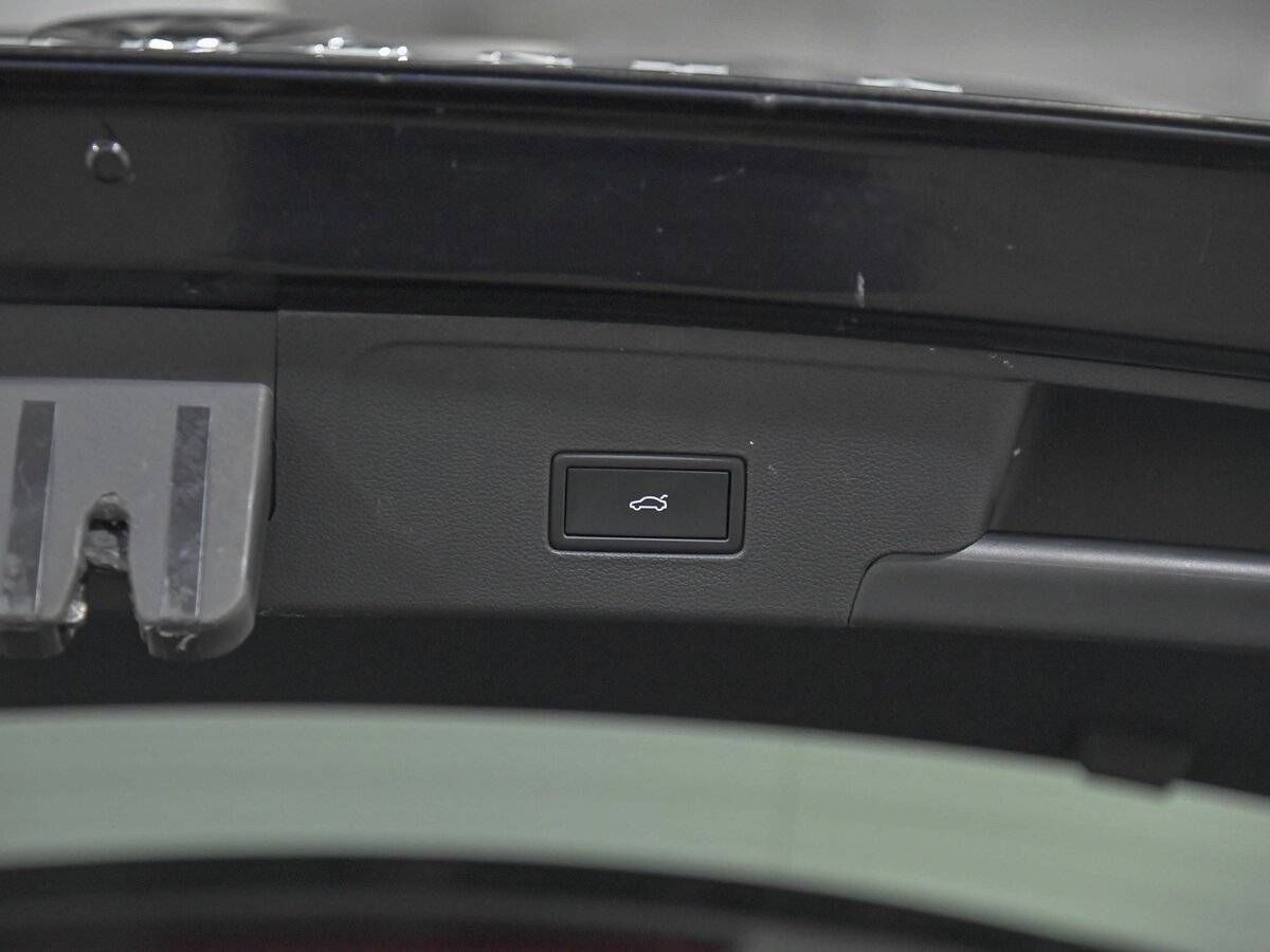 Volkswagen Teramont 2023 года с пробегом. Фото: #19