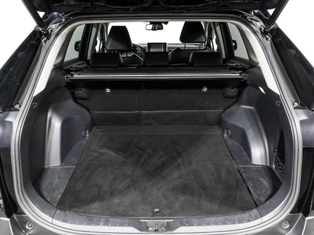 Toyota RAV4 2020 года с пробегом. Фото: #14