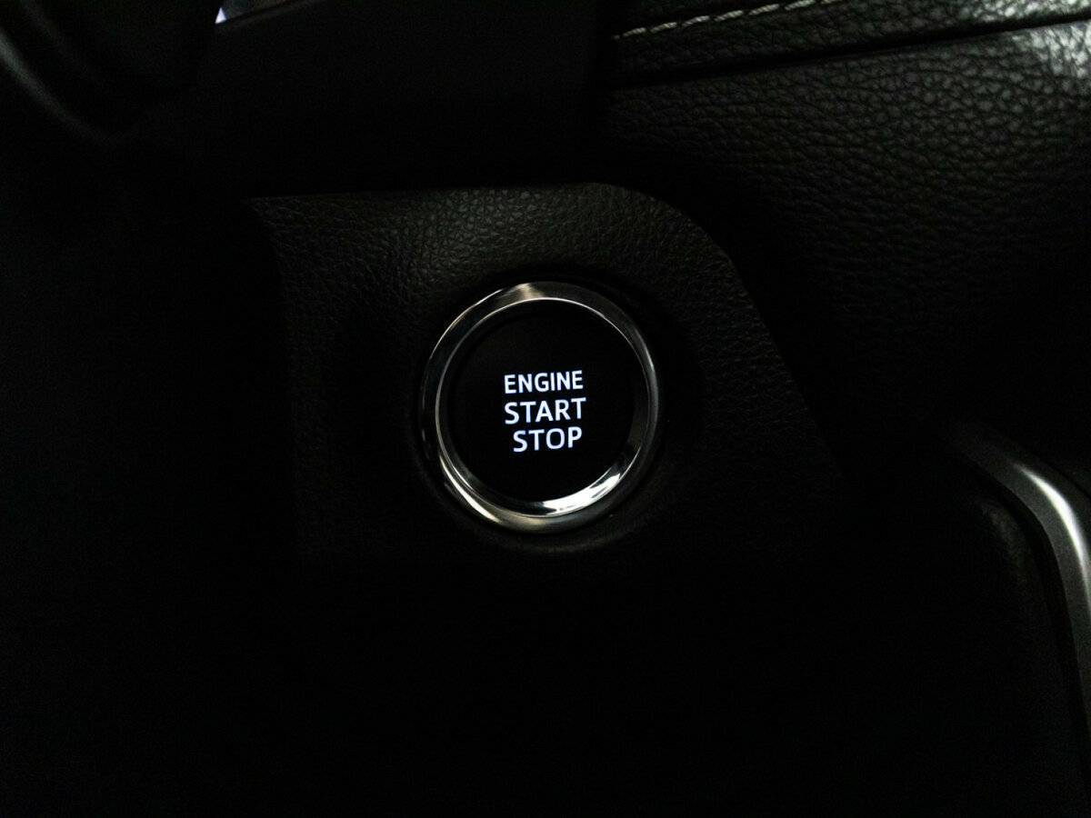 Toyota RAV4 2020 года с пробегом. Фото: #22