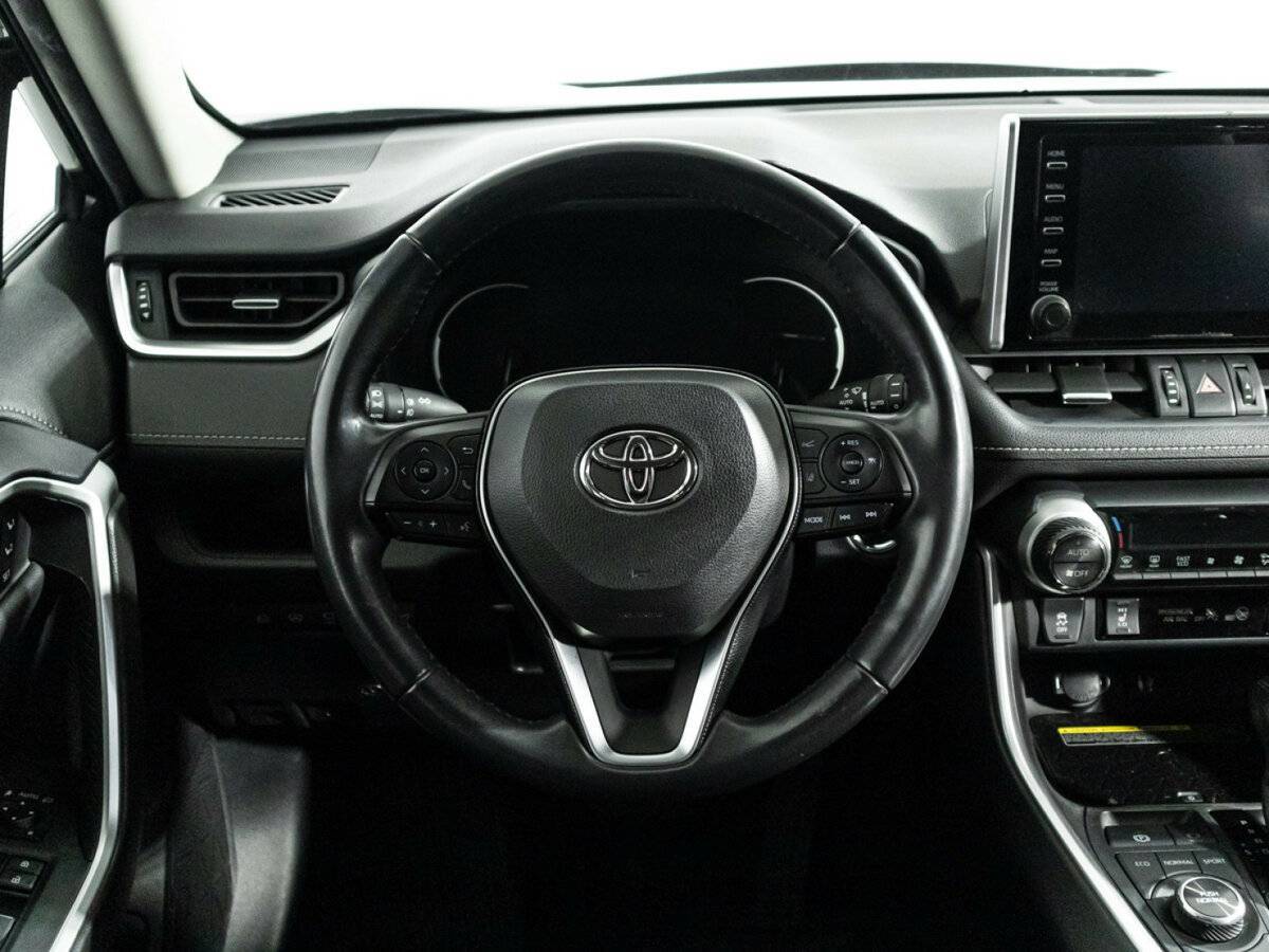 Toyota RAV4 2020 года с пробегом. Фото: #23