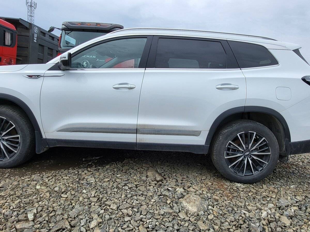 Chery Tiggo 8 Pro Max 2023 года с пробегом. Фото: #3