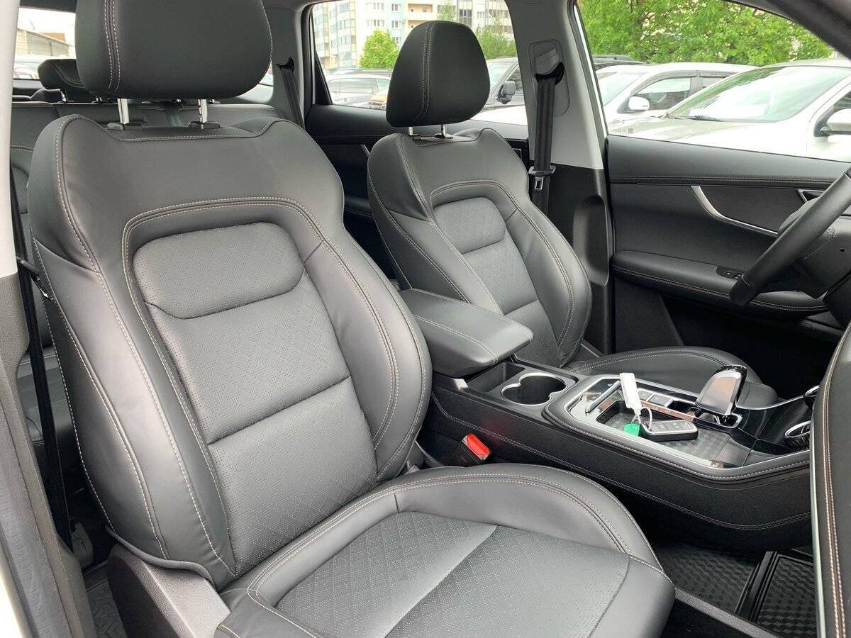 Chery Tiggo 8 2023 года с пробегом. Фото: #8