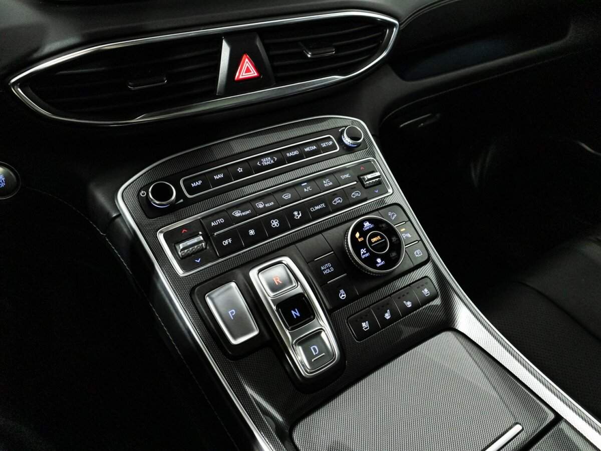 Hyundai Santa Fe 2021 года с пробегом. Фото: #21