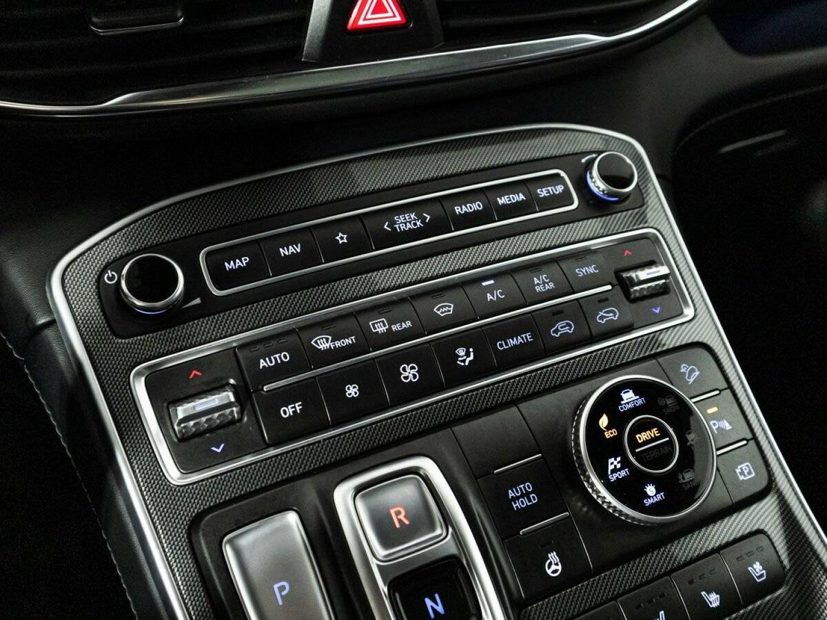 Hyundai Santa Fe 2021 года с пробегом. Фото: #23