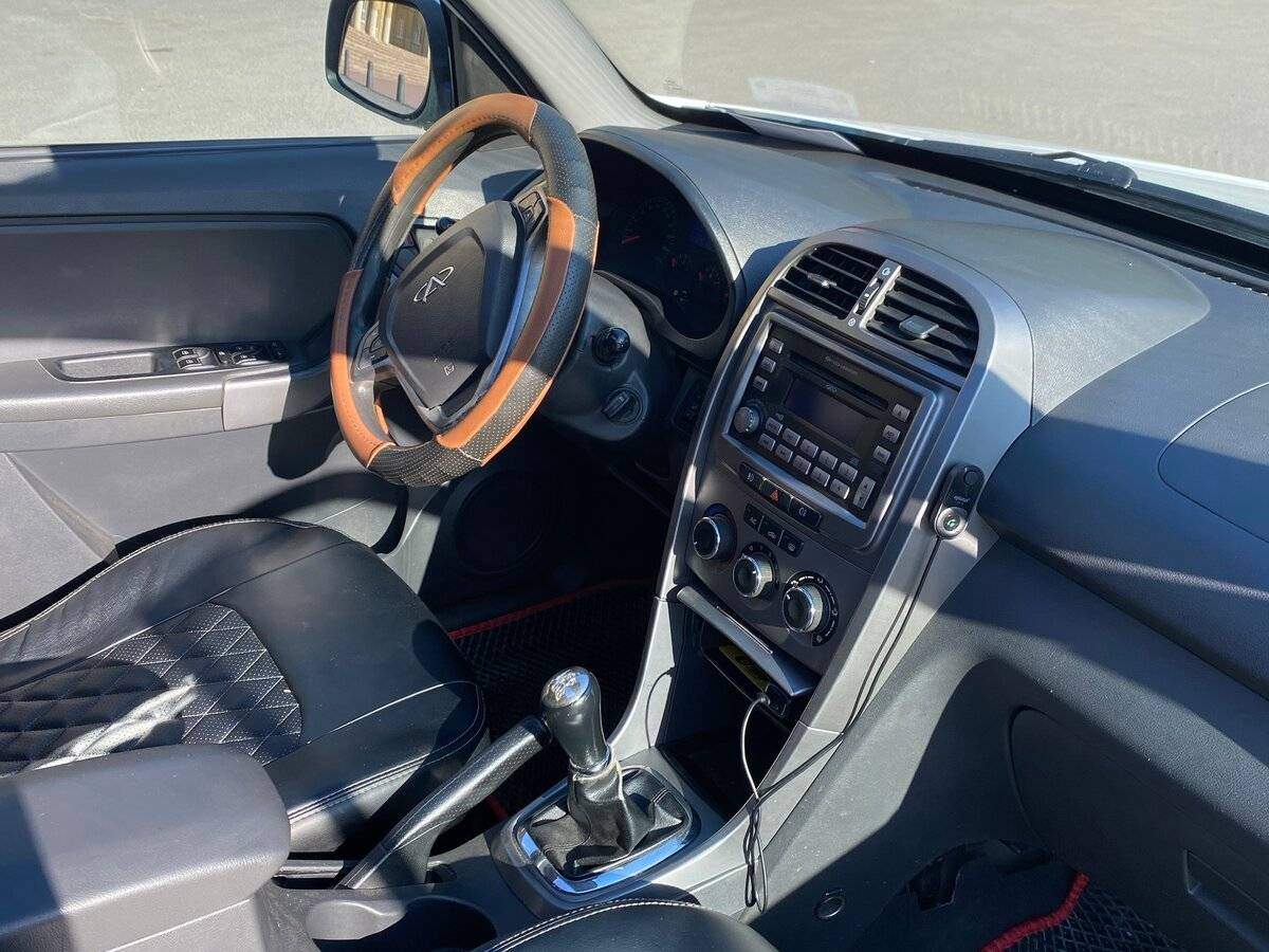 Chery Tiggo (T11) 2013 года с пробегом. Фото: #3