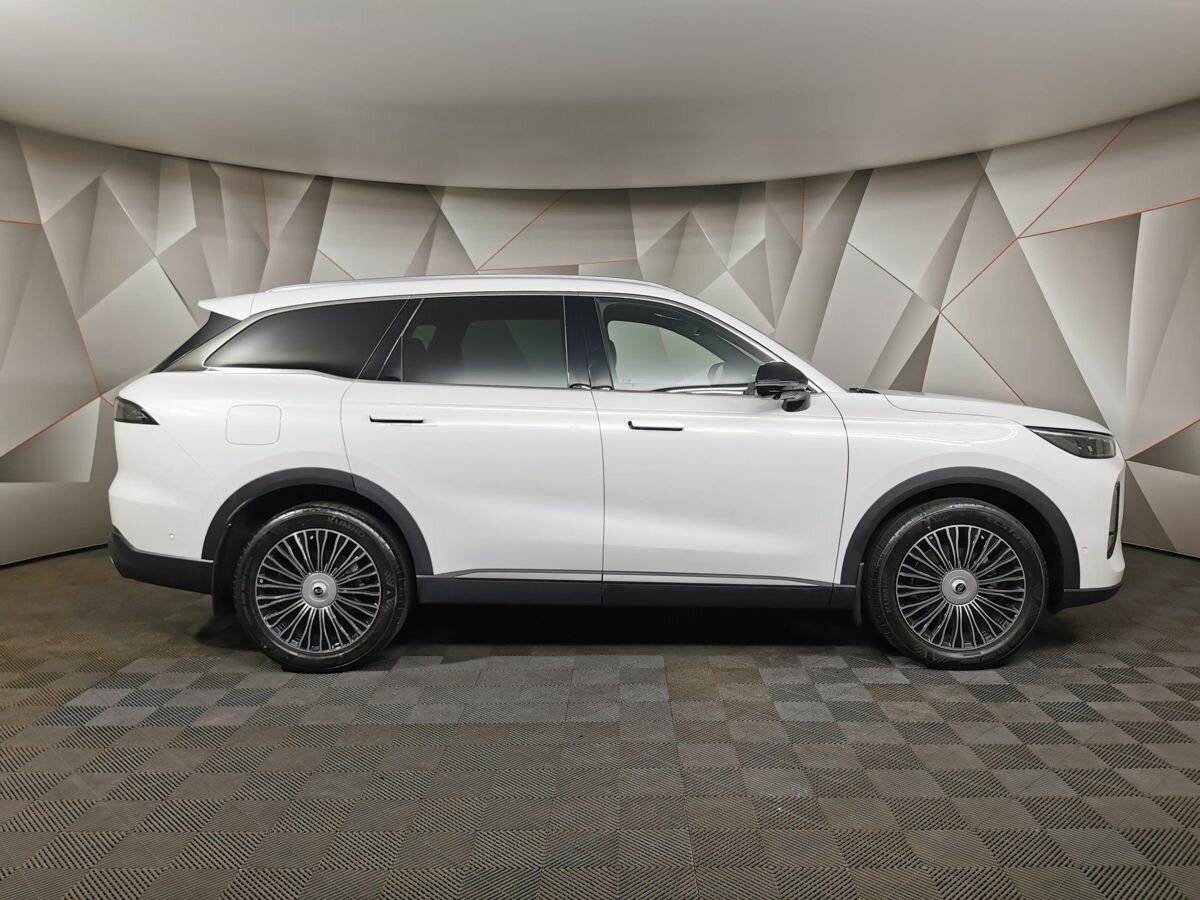 Chery Tiggo 9 2024 года с пробегом. Фото: #5