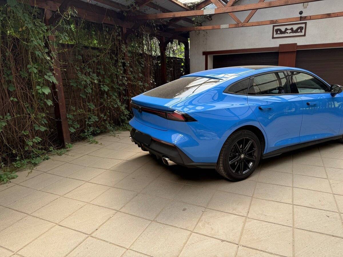 Changan UNI-V 2022 года с пробегом. Фото: #3