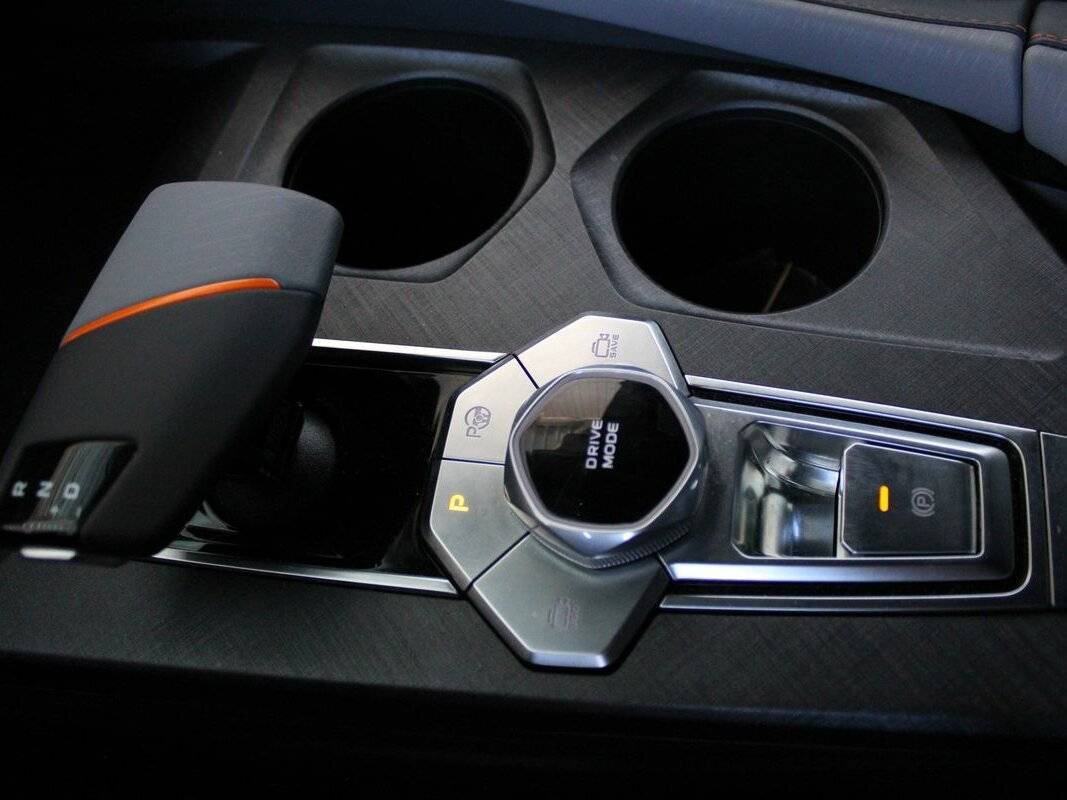 Changan UNI-V 2023 года с пробегом. Фото: #18